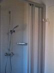 Wattenring 28 B Badezimmer oben